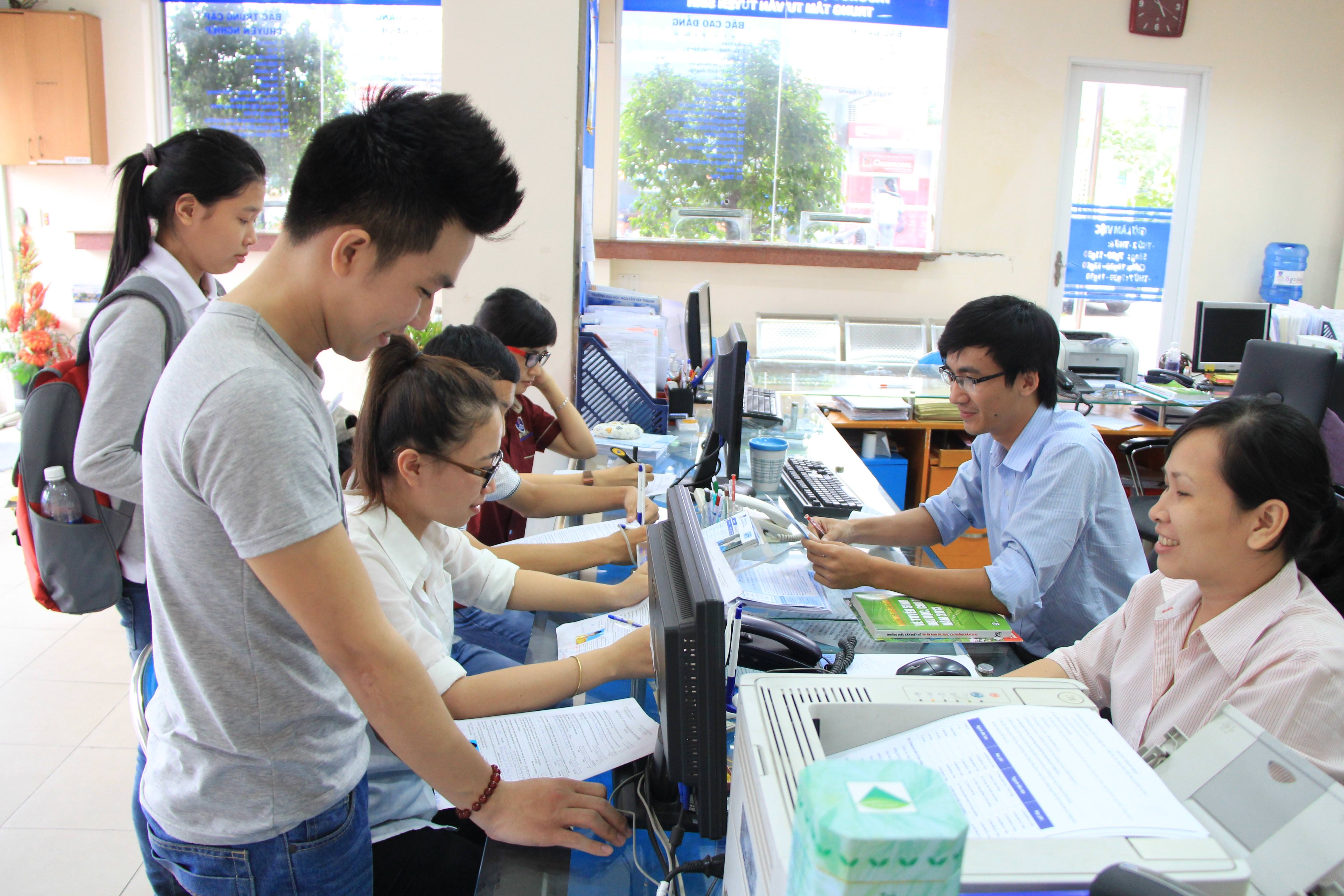 Những thông tin cần biết về tuyển sinh trung cấp chuyên nghiệp năm 2016 1 thong-tin-tuyen-sinh